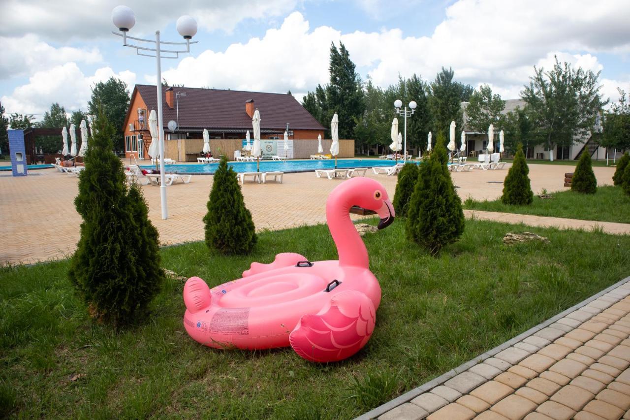 База Відпочинку "Сонячна" بريمورسكوي المظهر الخارجي الصورة